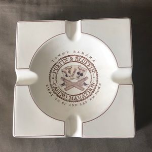 Tommy Bahama Largé cigar ashtray